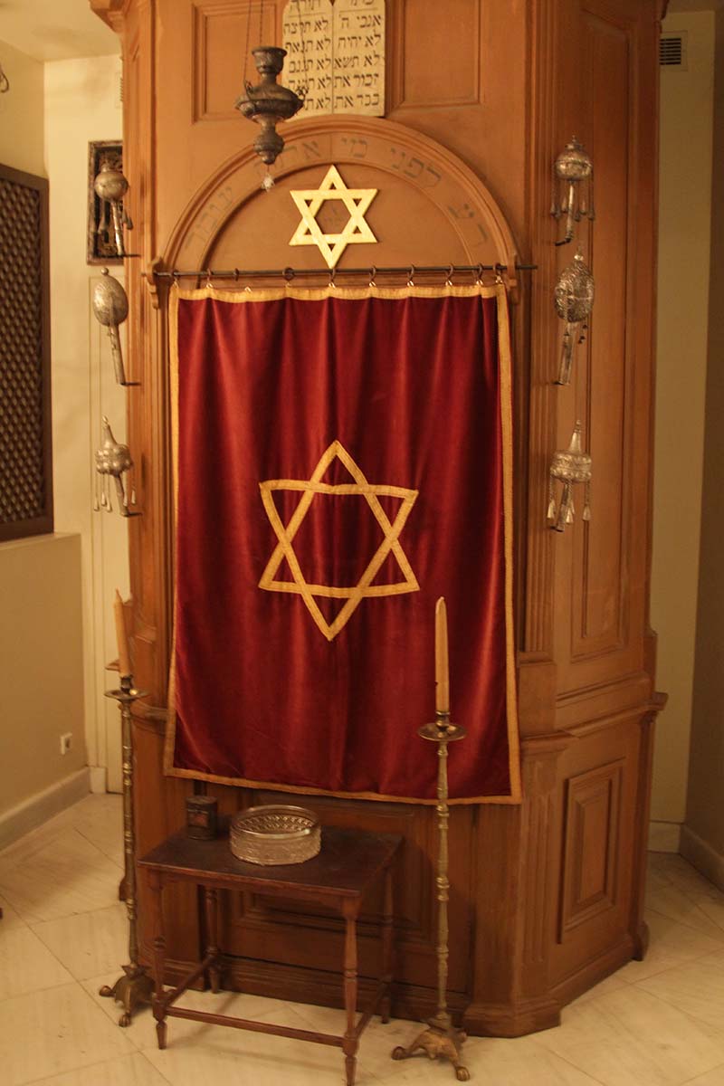 ark symbol of Shabbat Morning Service